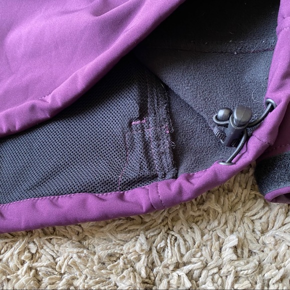 Women's Mossy Oak Purple Full Zip Jacket - Picture 5 of 5